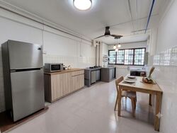 Ang Mo Kio Avenue 4 (Ang Mo Kio),  #581041371